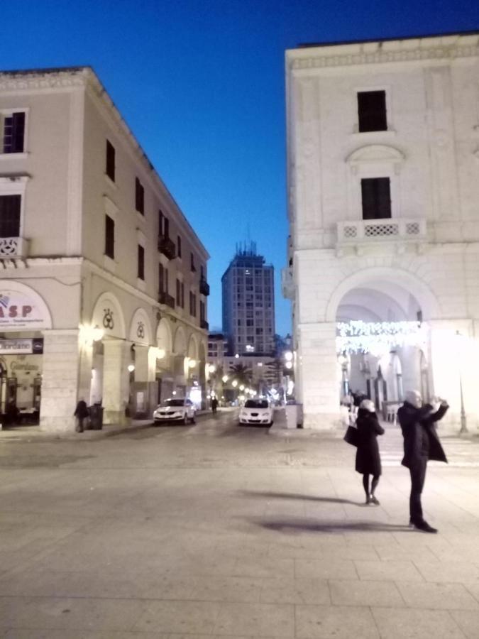 דירות סאסארי The Tower Centro - Piazza Castello מראה חיצוני תמונה